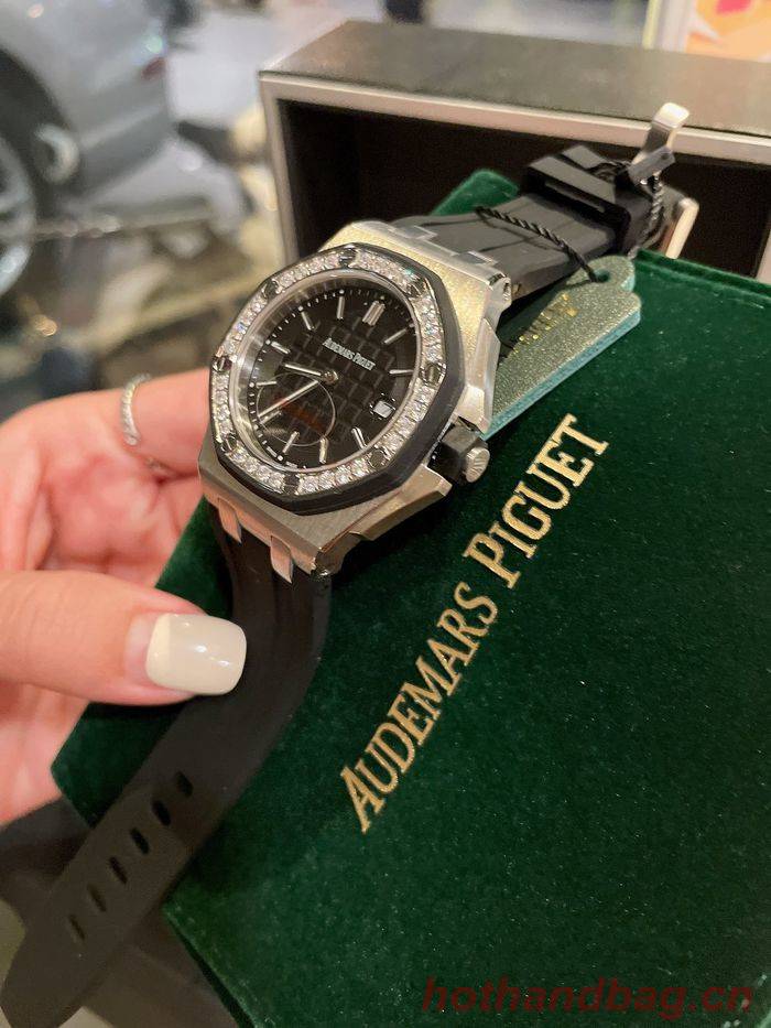 Audemars Piguet Watch APW00005